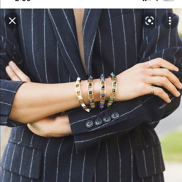 Song of Style howlite marble pyramid stud bangle bracelet white/gold - Picture 9 of 9